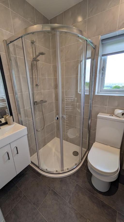 Lane End Cottage Holmfirth - Panoramic Views, Modernised With Offroad Parking المظهر الخارجي الصورة