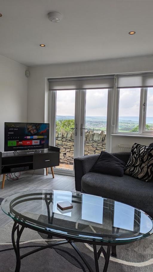 Lane End Cottage Holmfirth - Panoramic Views, Modernised With Offroad Parking المظهر الخارجي الصورة